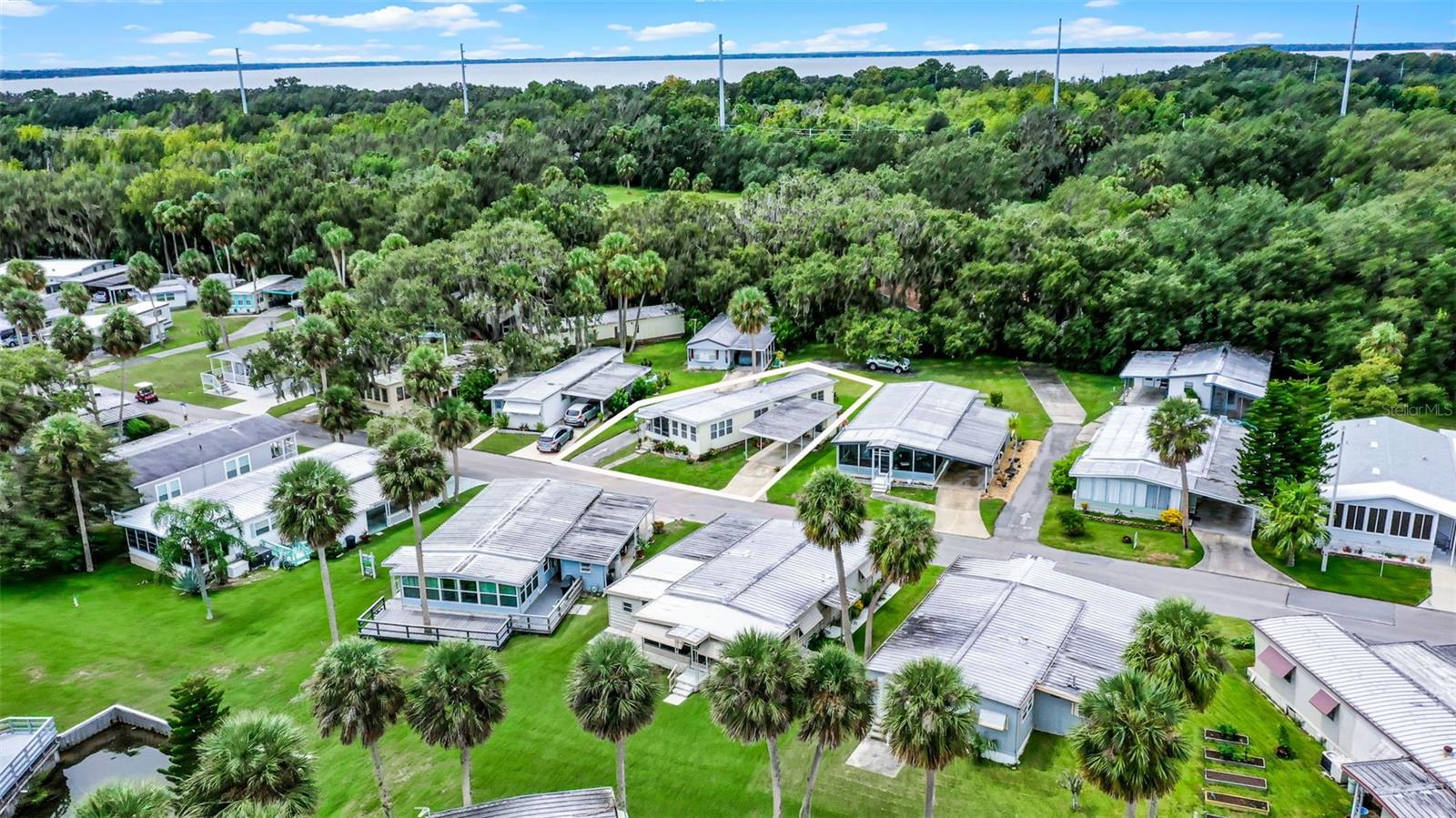 O6344203 Property Photo