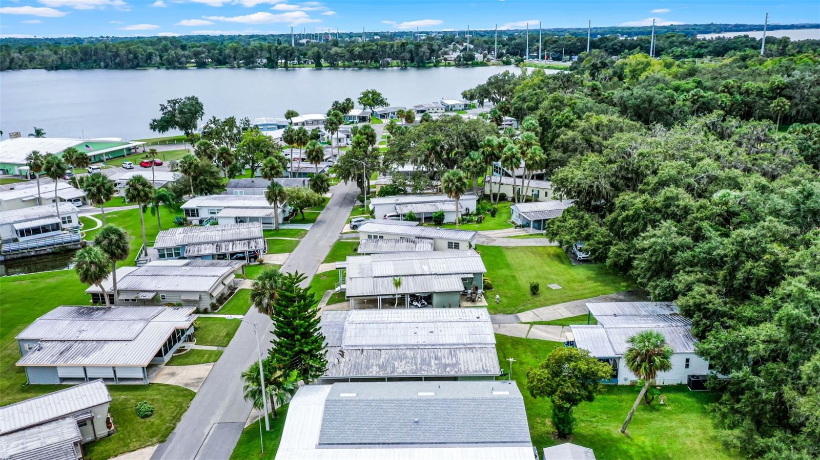 O6344203 Property Photo