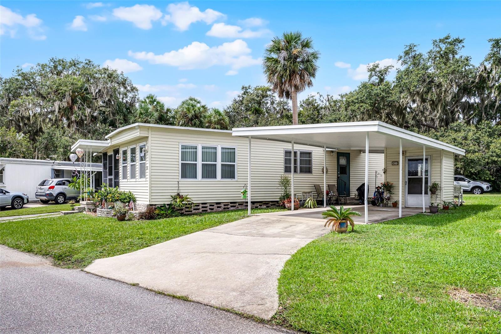 O6344203 Property Photo