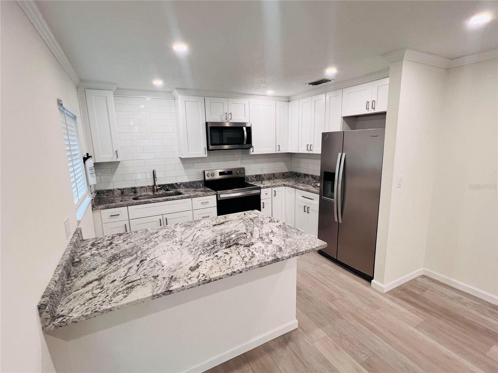 5800 VIRGINIA AVE, NEW PORT RICHEY, FL, 34652