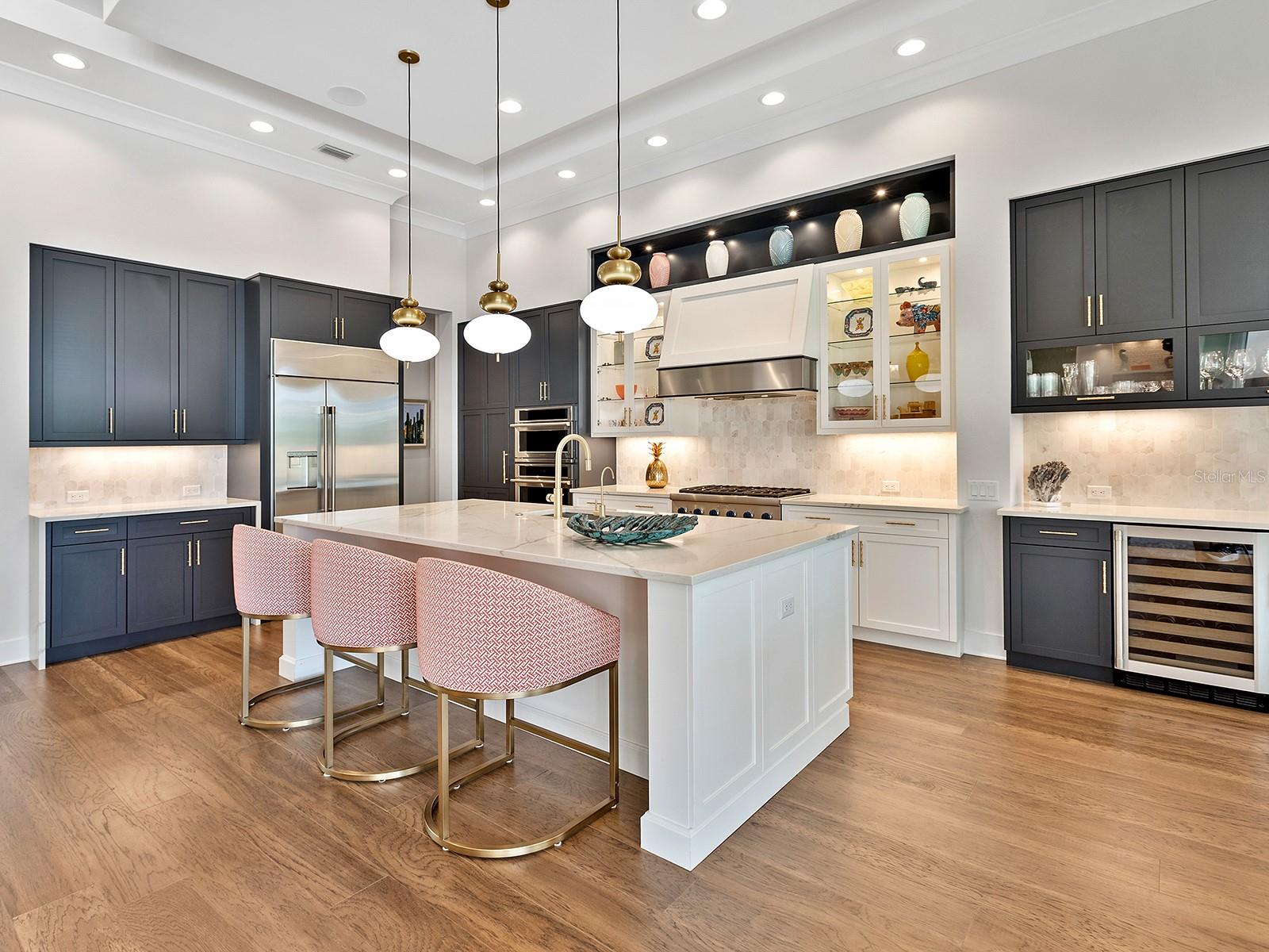 A4665083 Property Photo