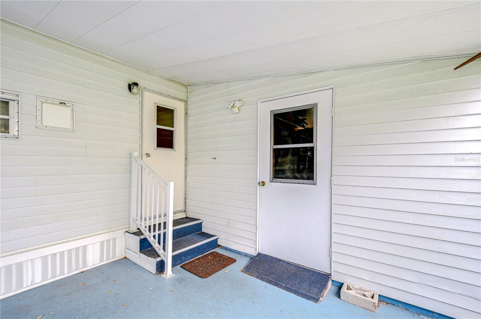 TB8427722 Property Photo