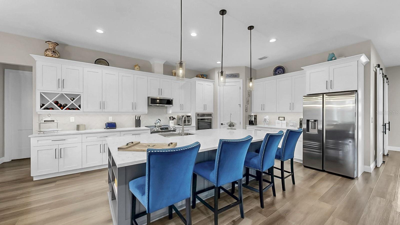 Kitchen - lots of cupboards