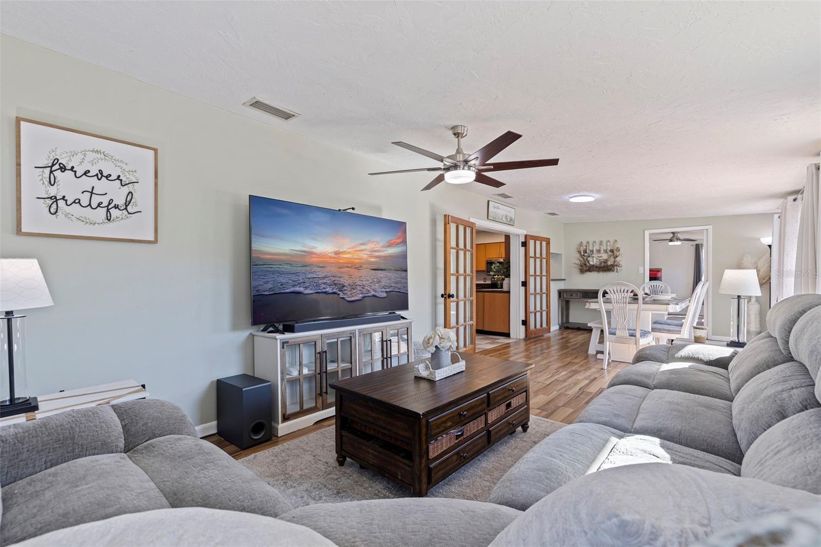 8210 FLAME VINE AVE, SEMINOLE, FL, 33777