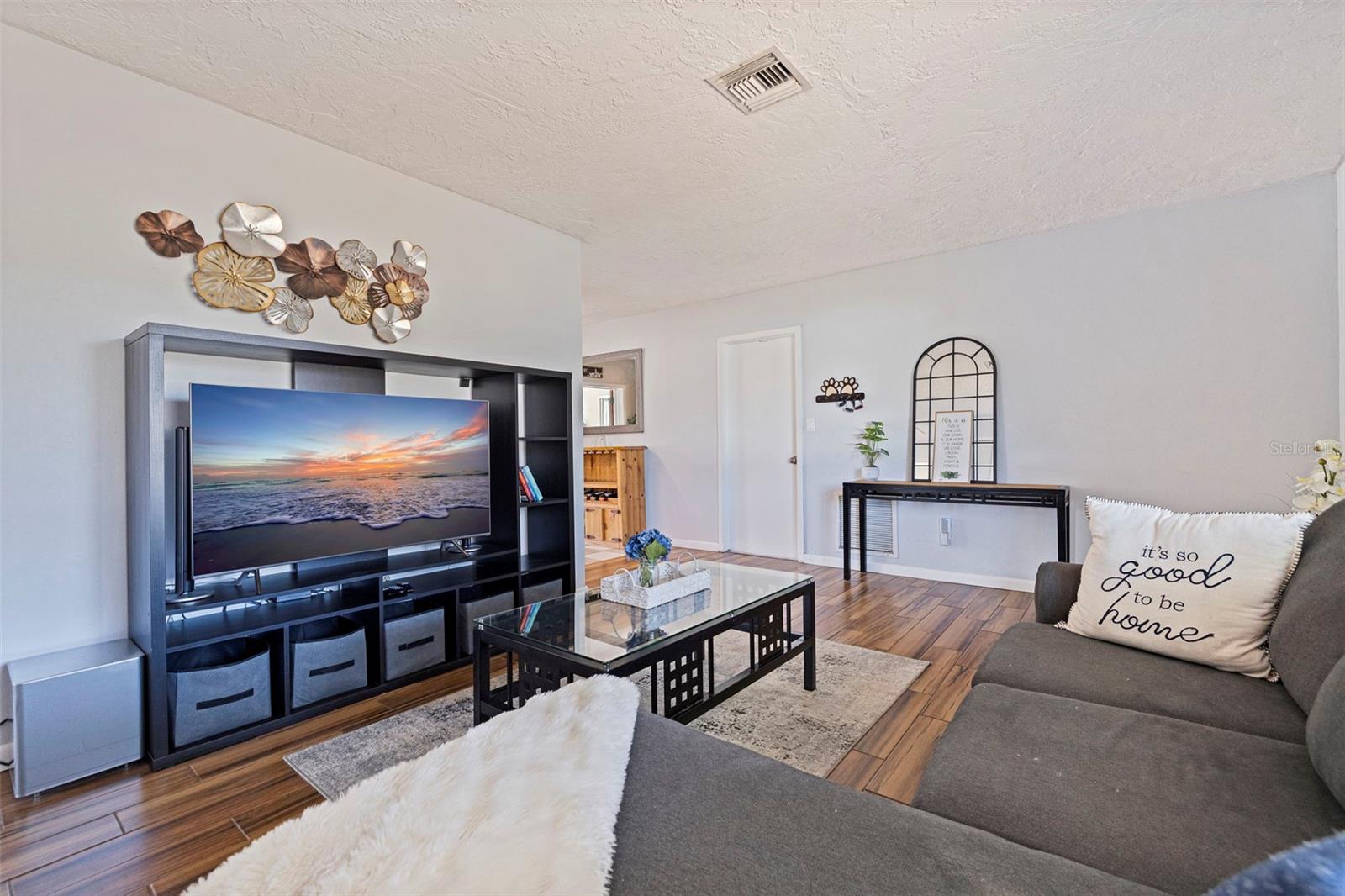 8210 FLAME VINE AVE, SEMINOLE, FL, 33777