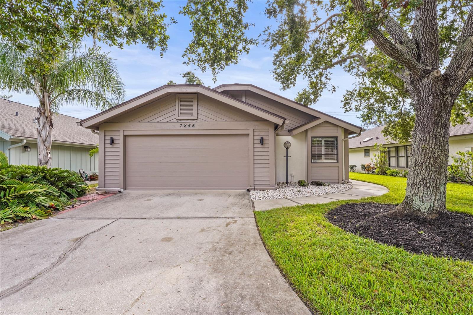 7845 PINE TRACE DR, SARASOTA, FL, 34243