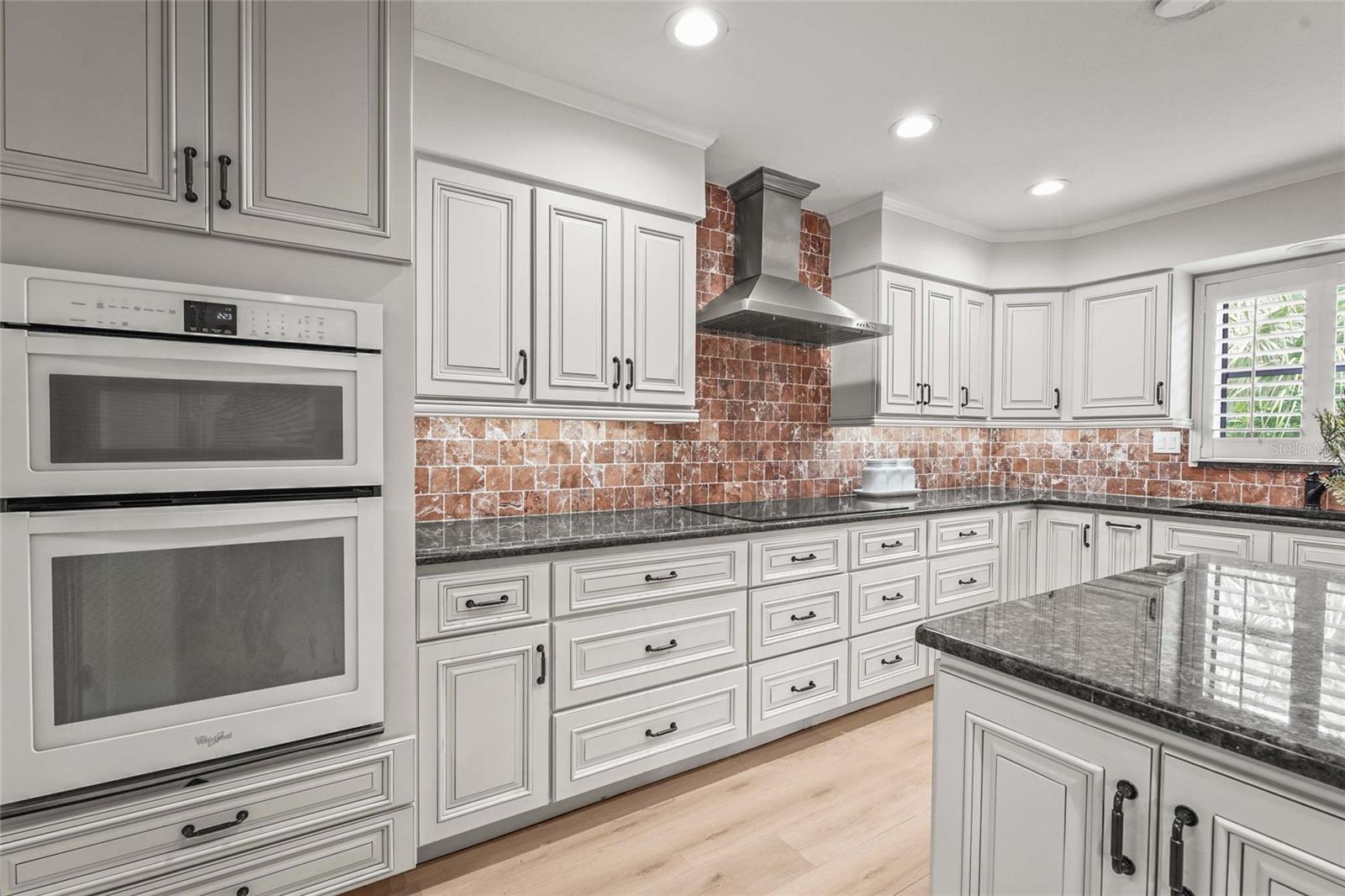 7845 PINE TRACE DR, SARASOTA, FL, 34243