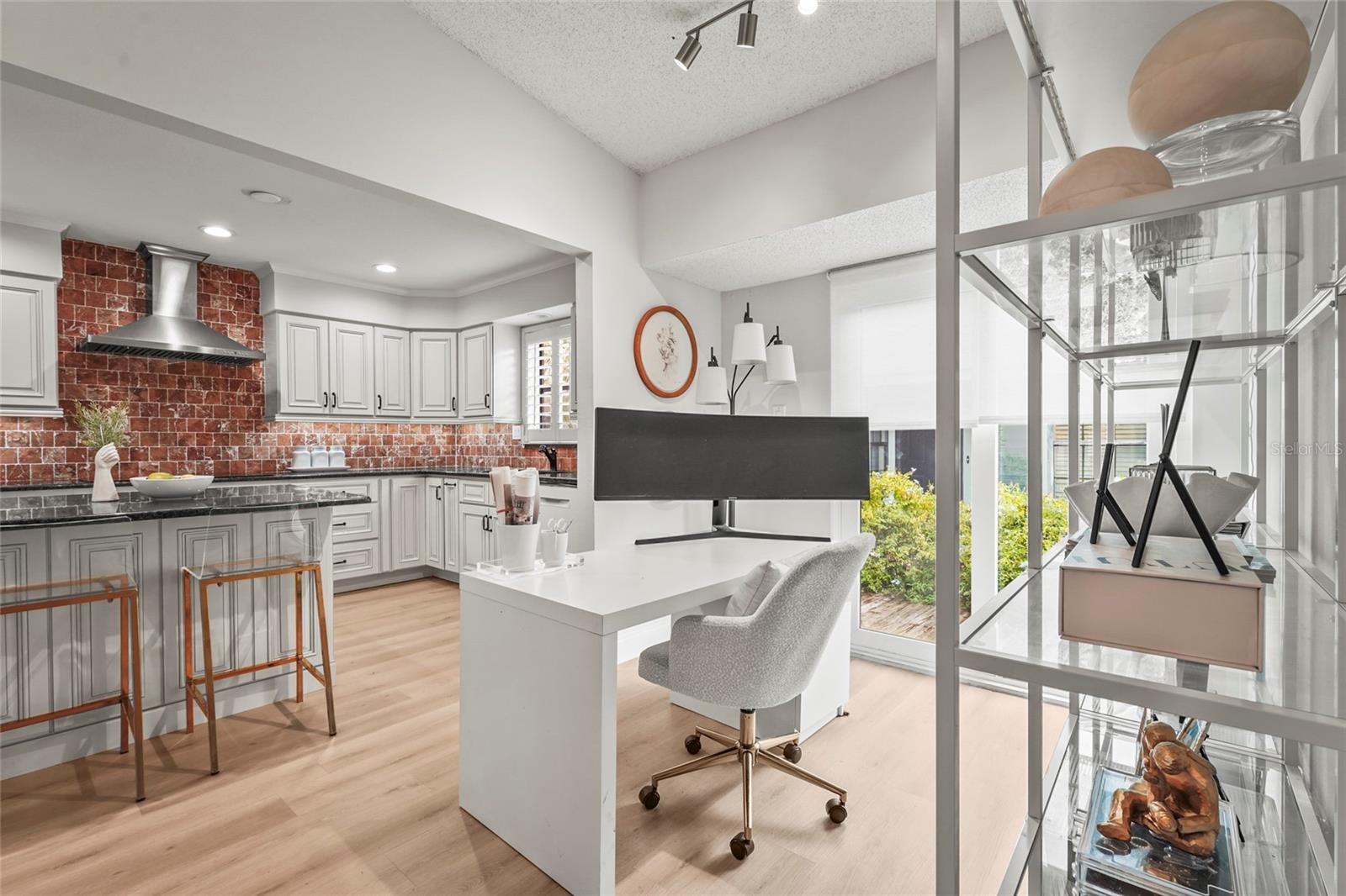 7845 PINE TRACE DR, SARASOTA, FL, 34243