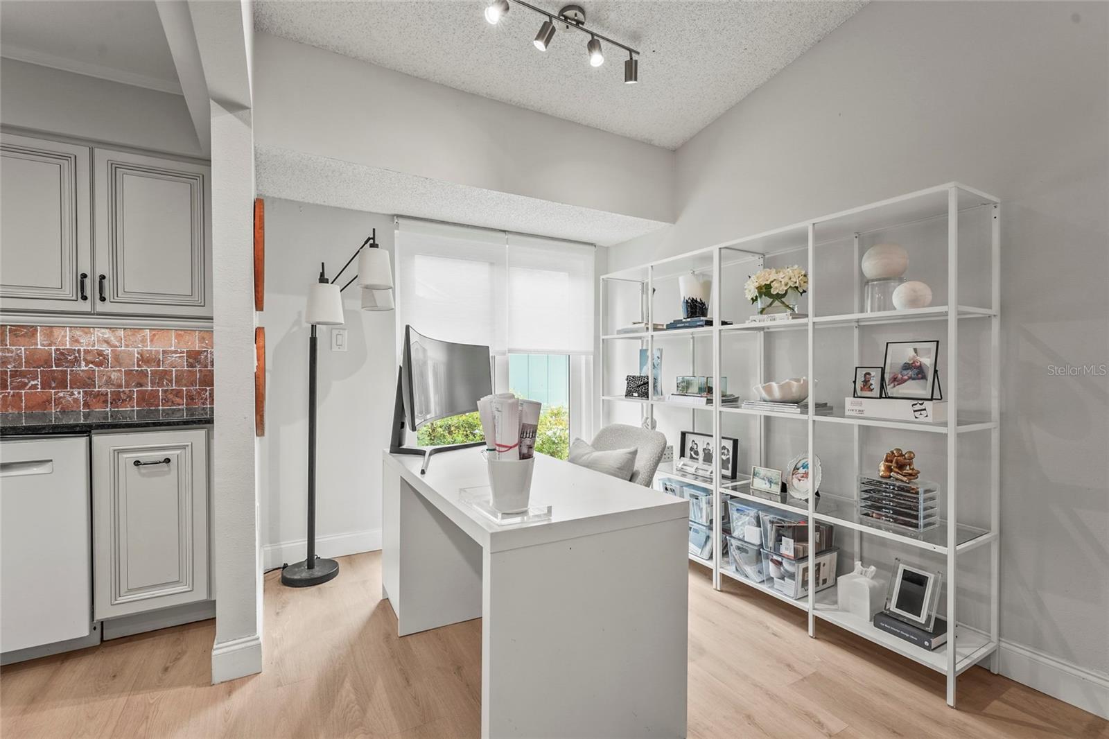 7845 PINE TRACE DR, SARASOTA, FL, 34243