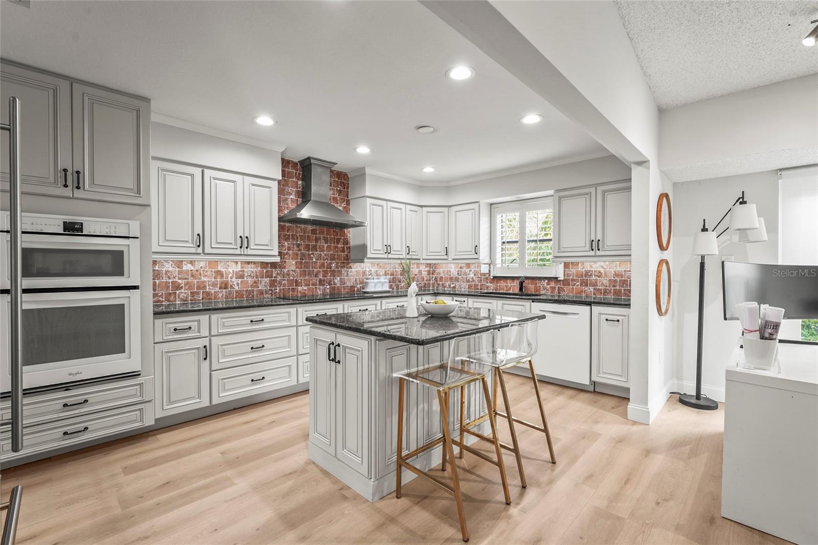 7845 PINE TRACE DR, SARASOTA, FL, 34243