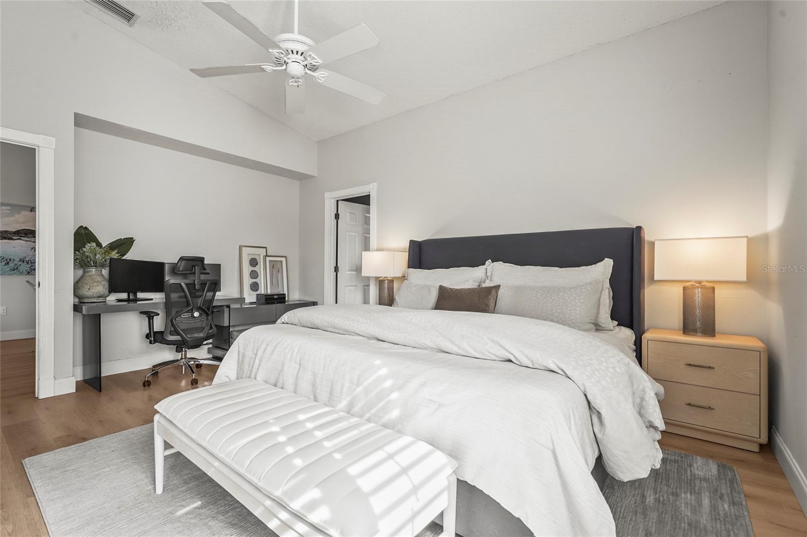 7845 PINE TRACE DR, SARASOTA, FL, 34243