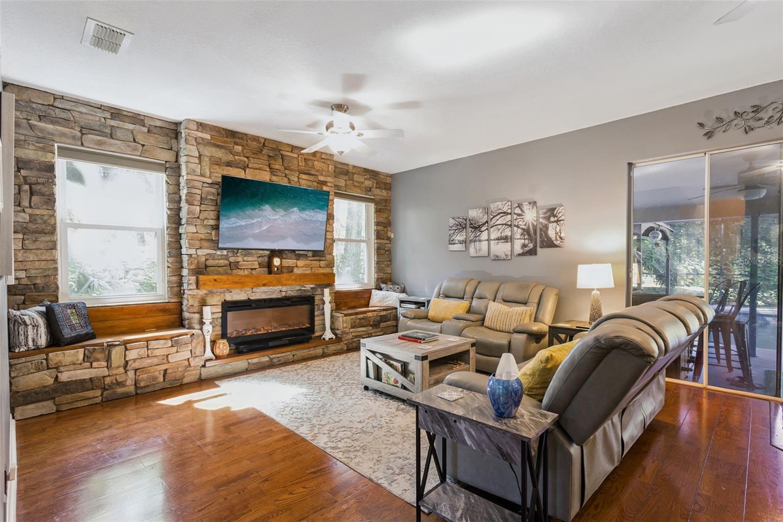 924 SOUTHERN OAK LN, APOPKA, FL, 32712