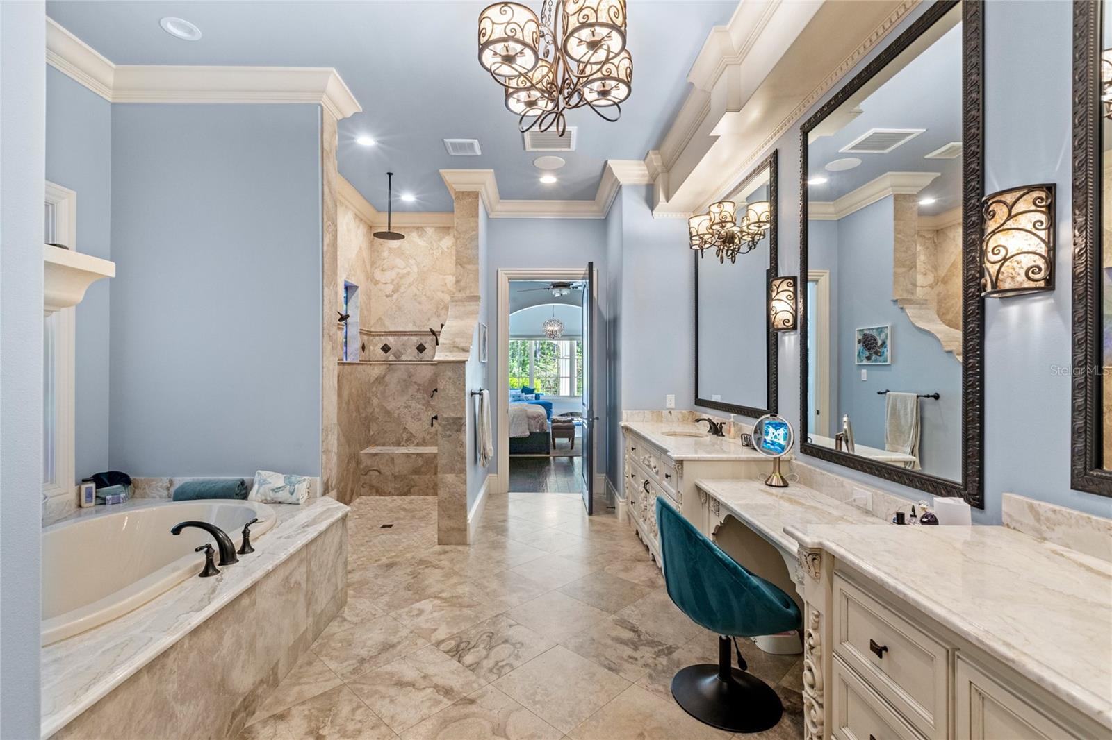 O6344365 Property Photo