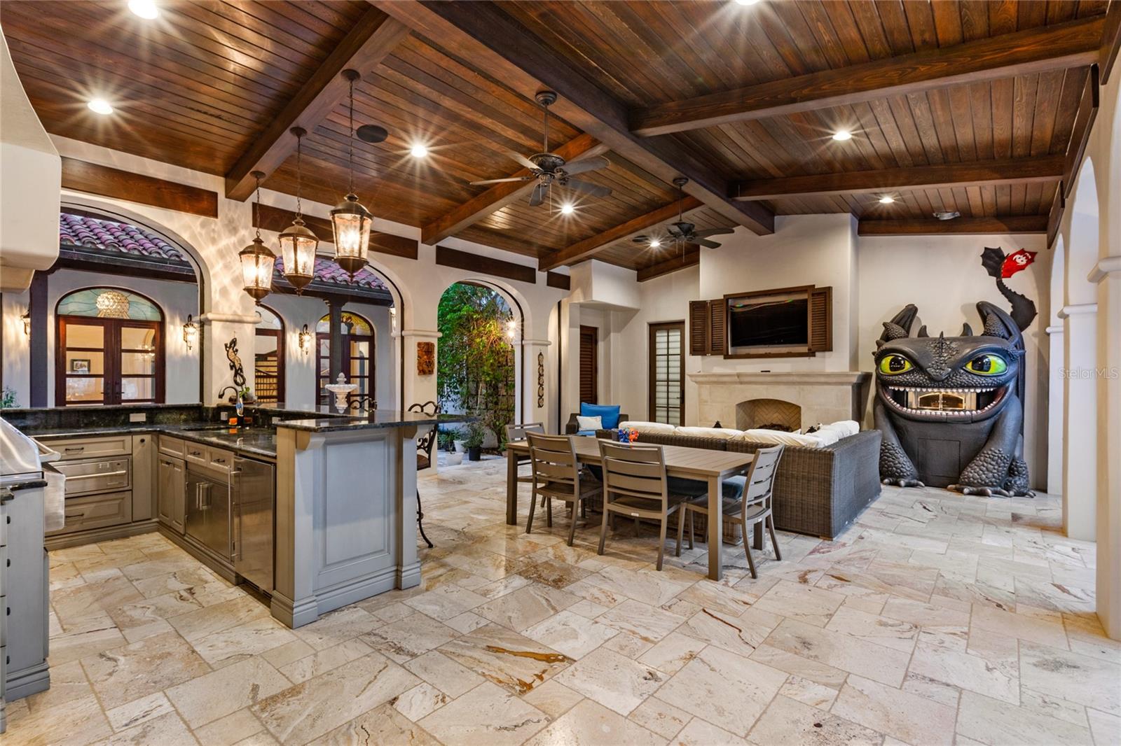 O6344365 Property Photo