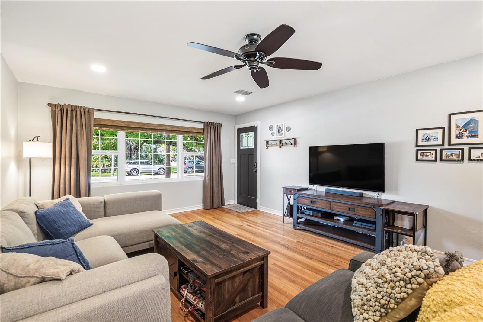 3527 EAGLE DR, ORLANDO, FL, 32804