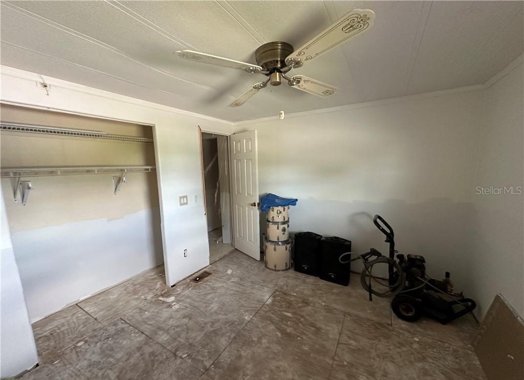 TB8427881 Property Photo