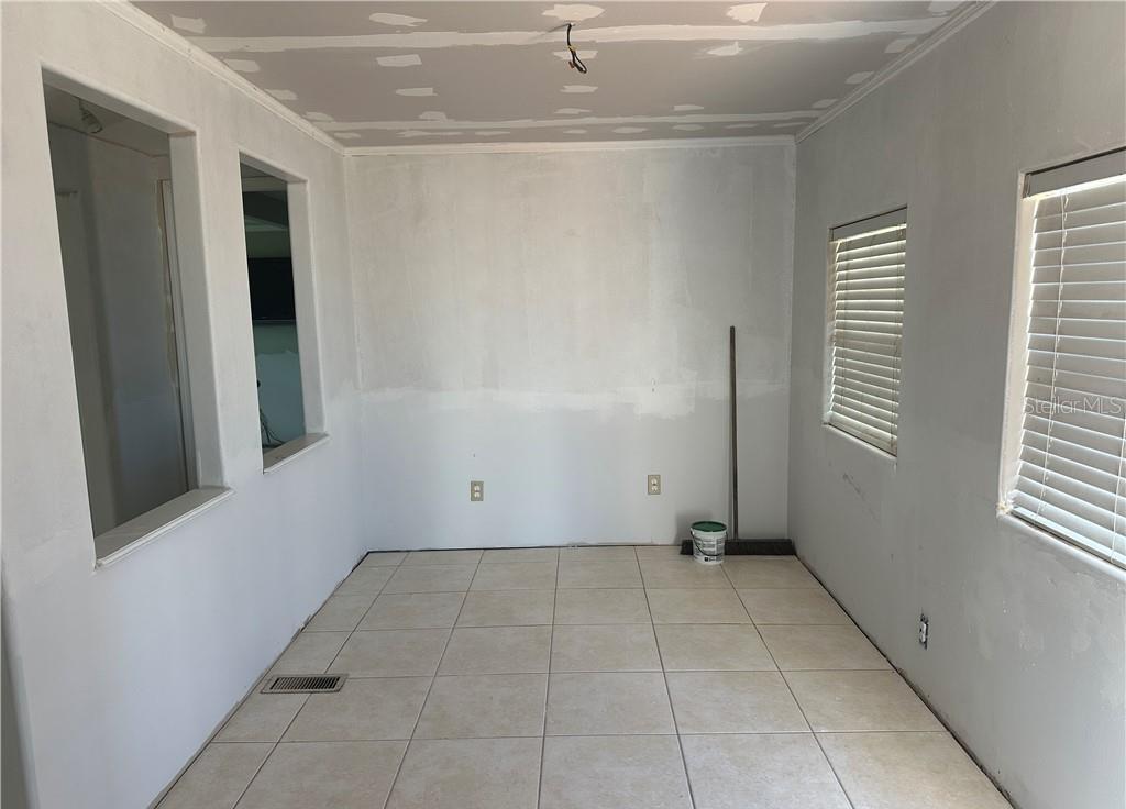 TB8427881 Property Photo