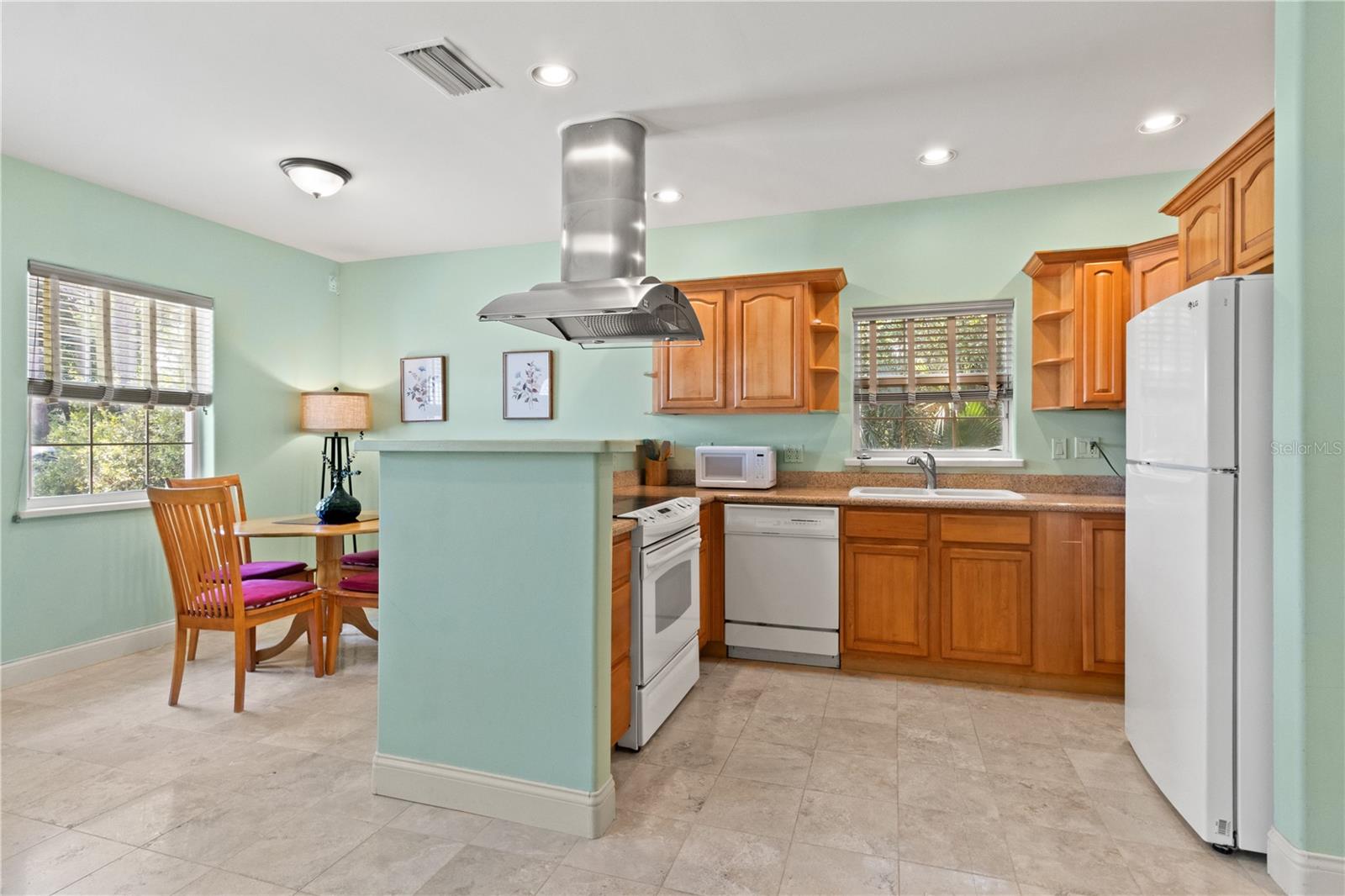 Left Unit - 1 Bedroom-1 Bathroom