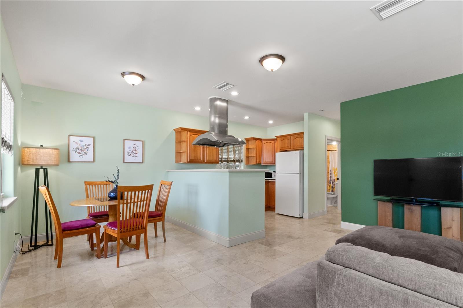 Left Unit - 1 Bedroom-1 Bathroom