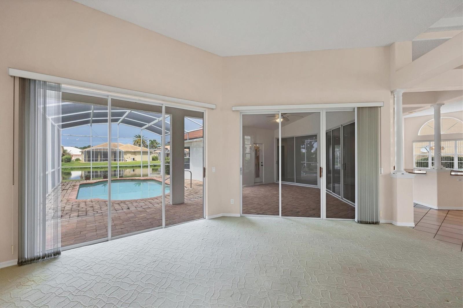 A4665158 Property Photo