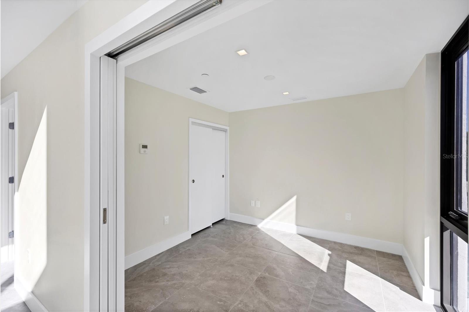 1558 4TH ST #216, SARASOTA, FL, 34236