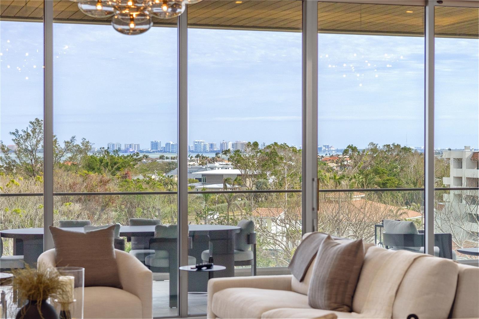 A4665165 Property Photo