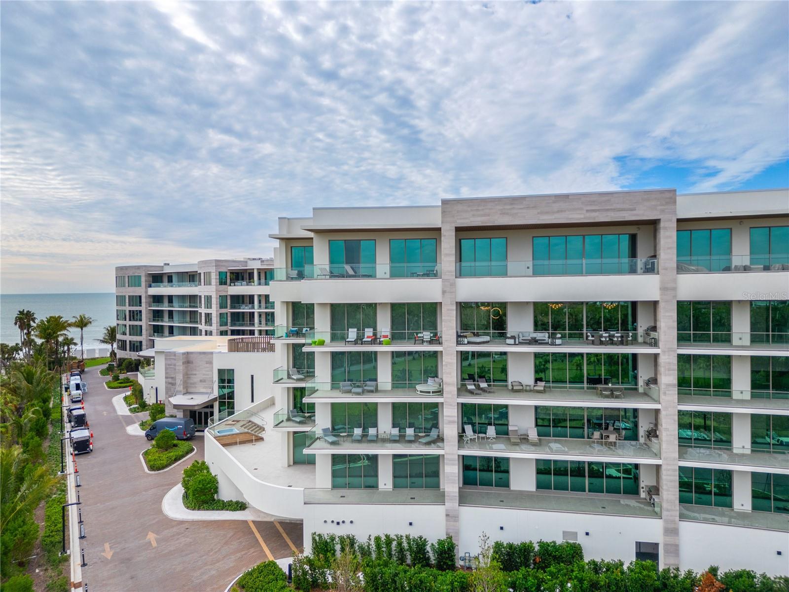 A4665165 Property Photo