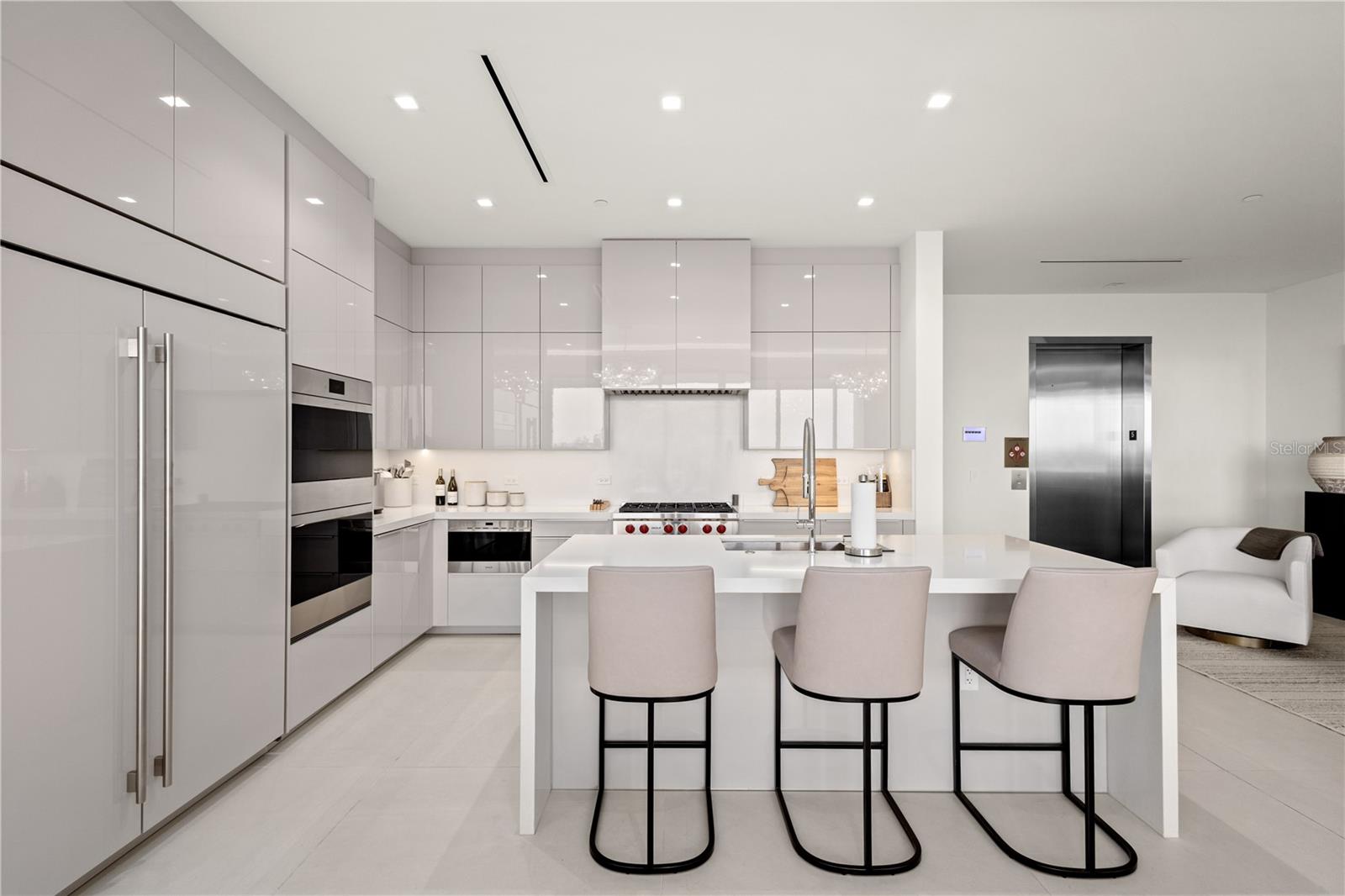 A4665165 Property Photo