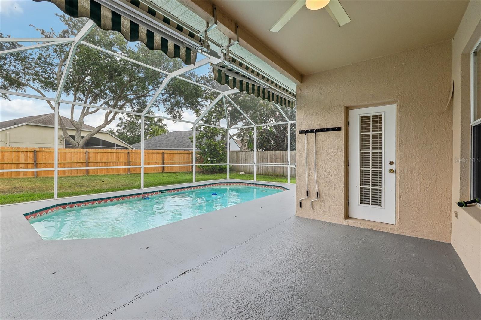 18101 MISTY BLUE LN, TAMPA, FL, 33647