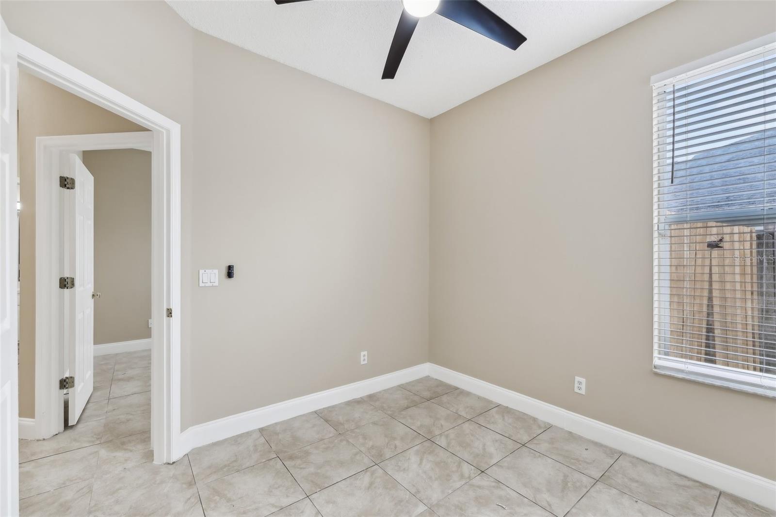 18101 MISTY BLUE LN, TAMPA, FL, 33647