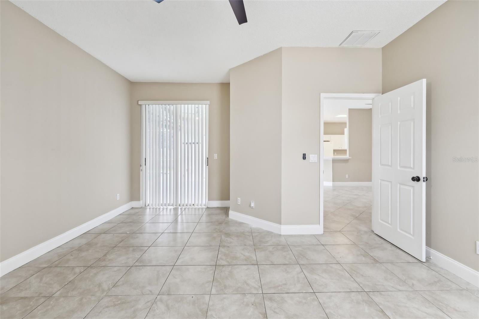 18101 MISTY BLUE LN, TAMPA, FL, 33647