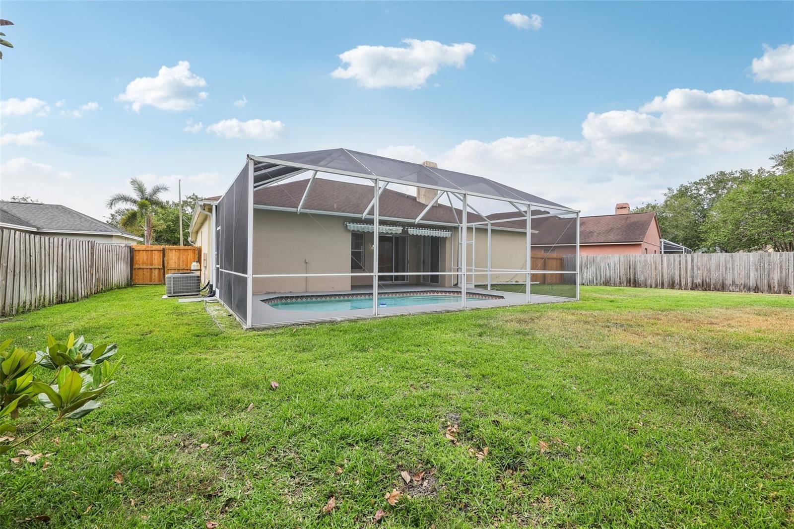 18101 MISTY BLUE LN, TAMPA, FL, 33647