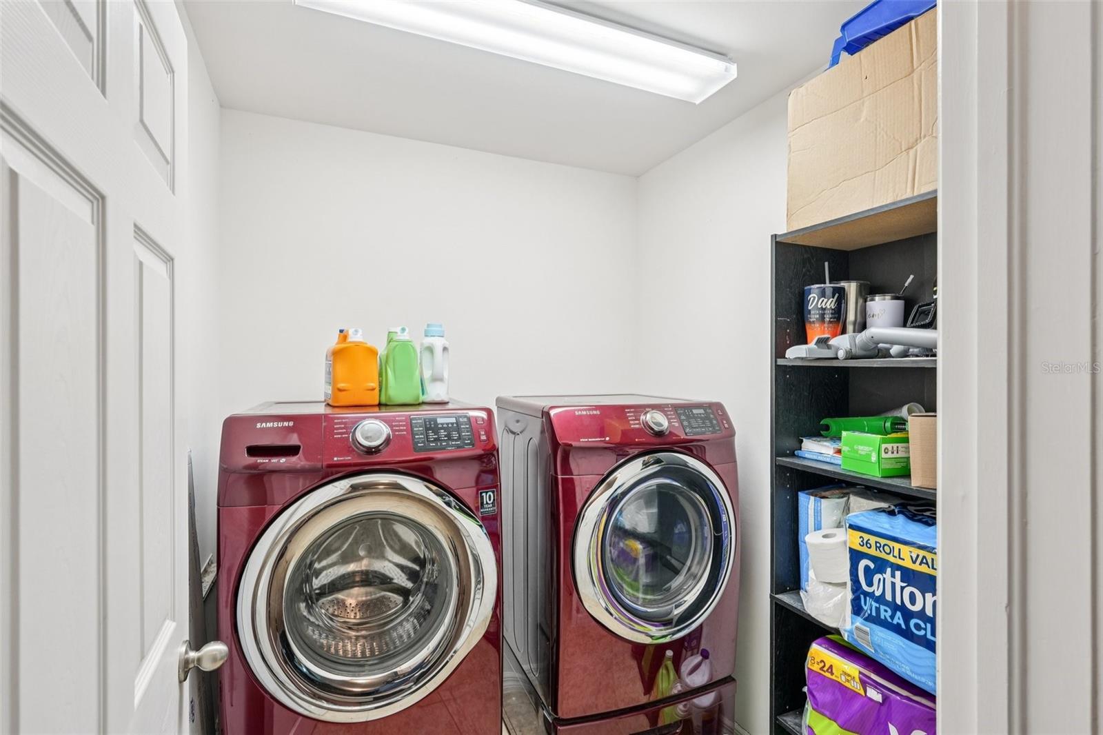 230 NE 9TH AVE AVE, CAPE CORAL, FL, 33909