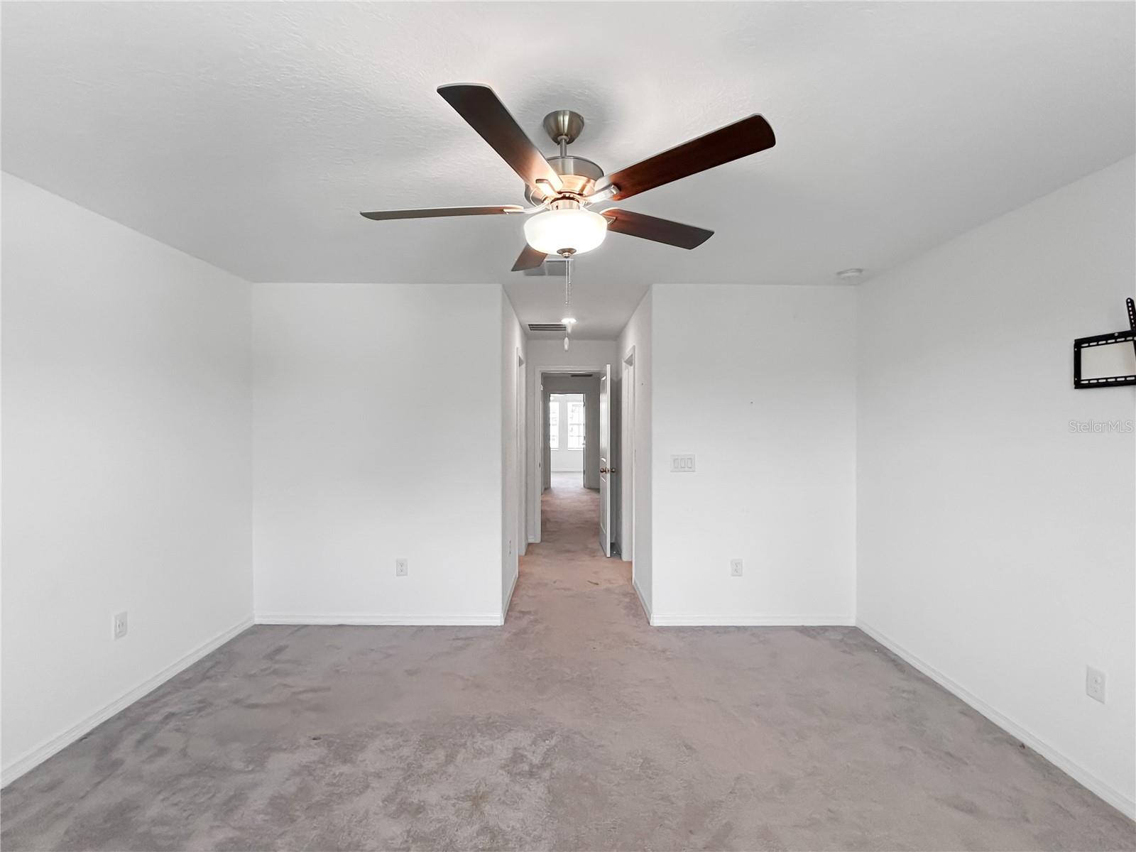 854 TENNYSON MILL CIR, TAMPA, FL, 33619