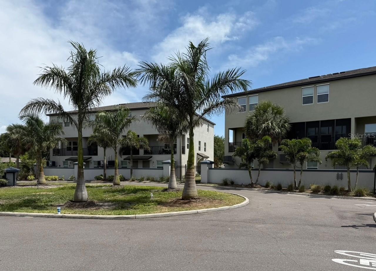 854 TENNYSON MILL CIR, TAMPA, FL, 33619