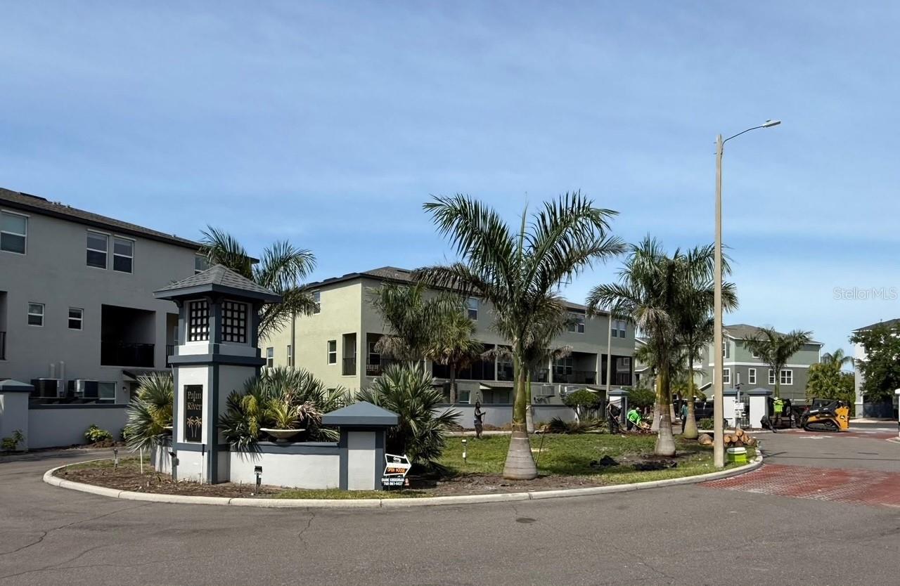 854 TENNYSON MILL CIR, TAMPA, FL, 33619