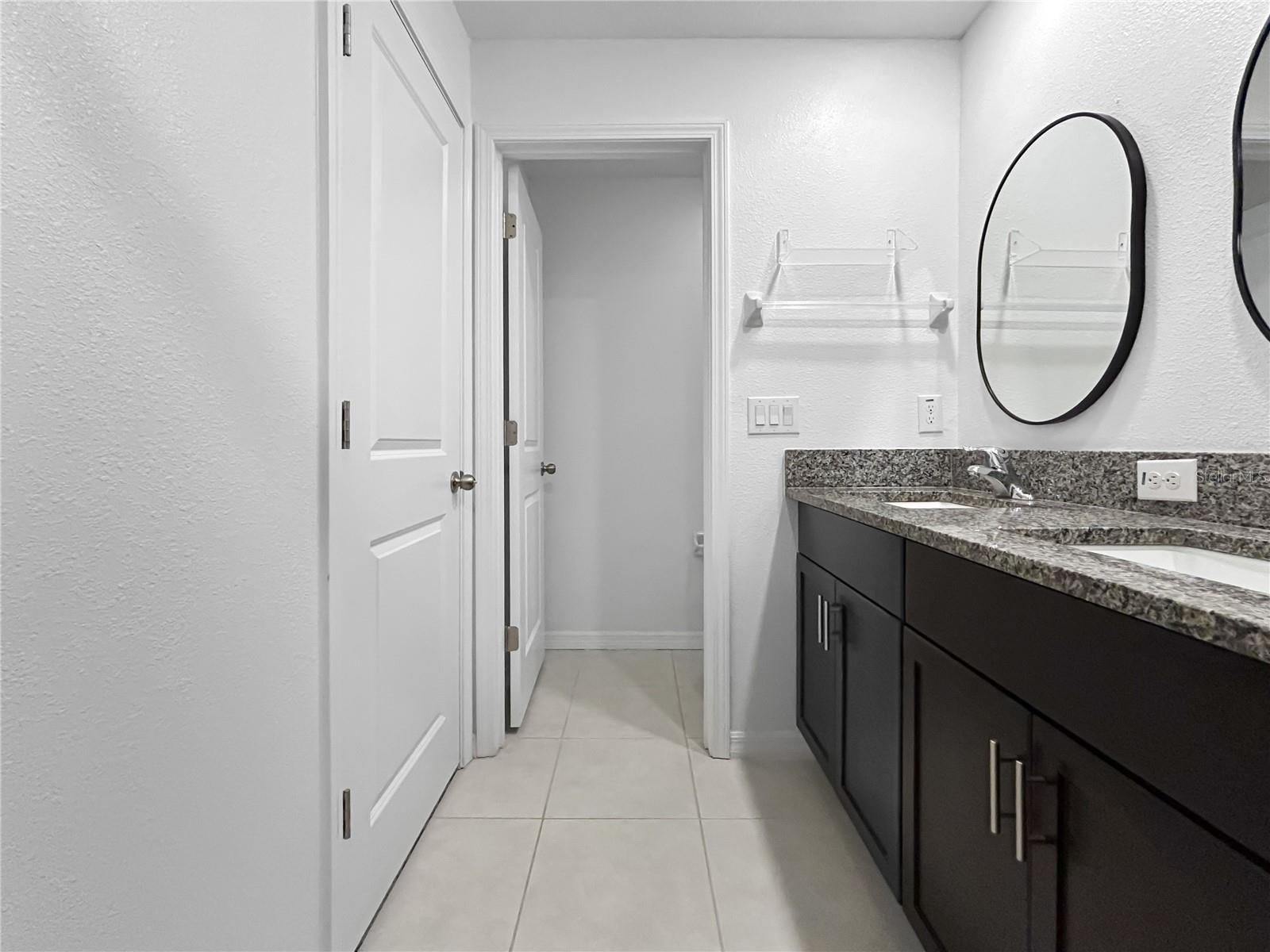 854 TENNYSON MILL CIR, TAMPA, FL, 33619