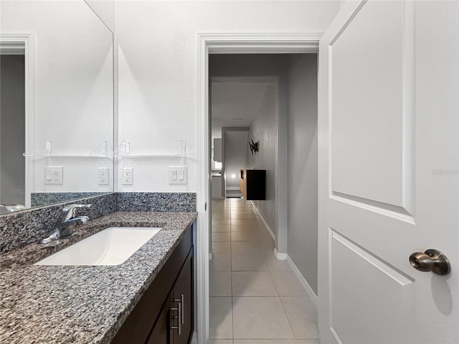 854 TENNYSON MILL CIR, TAMPA, FL, 33619