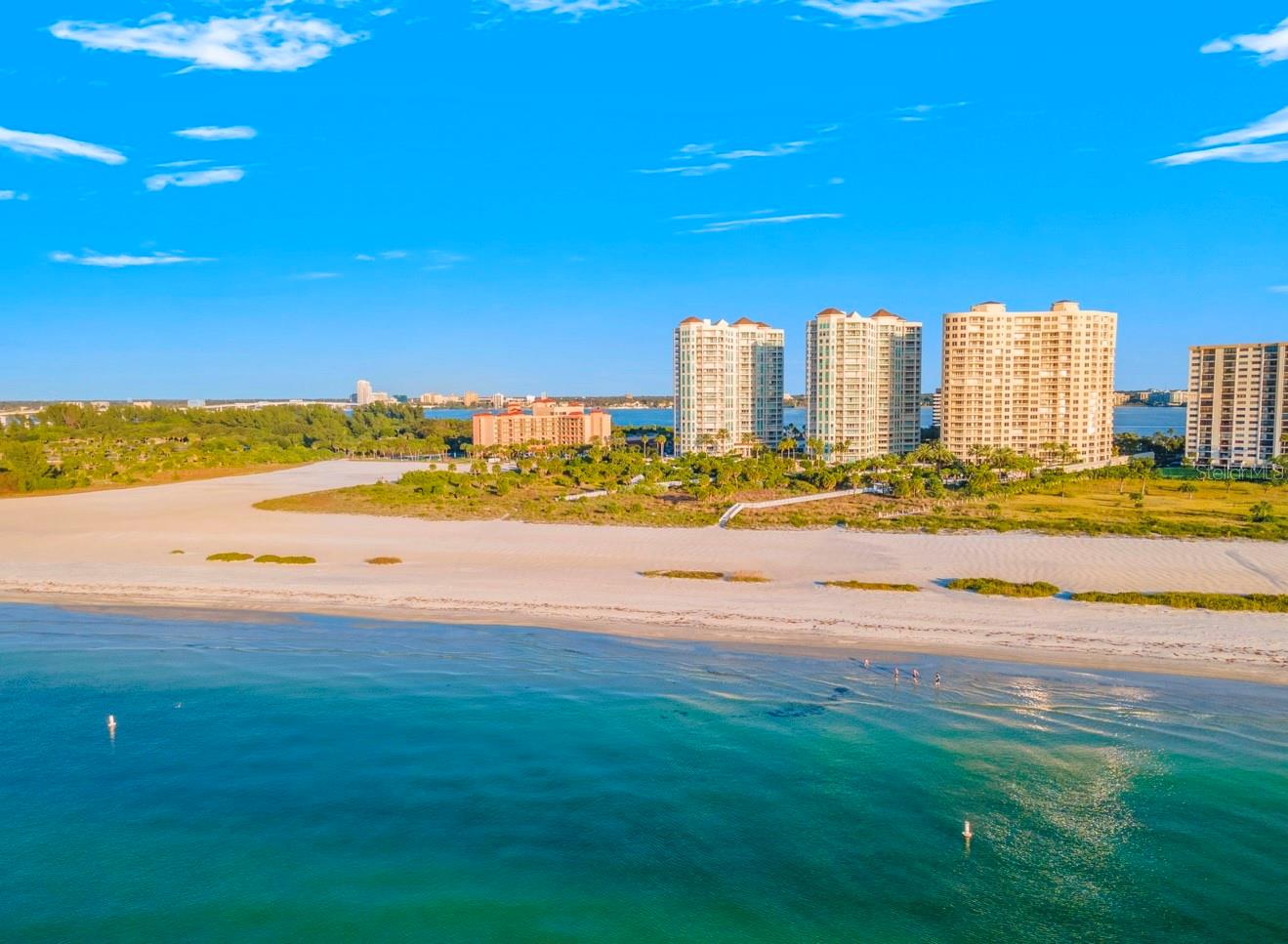 TB8428010 Property Photo