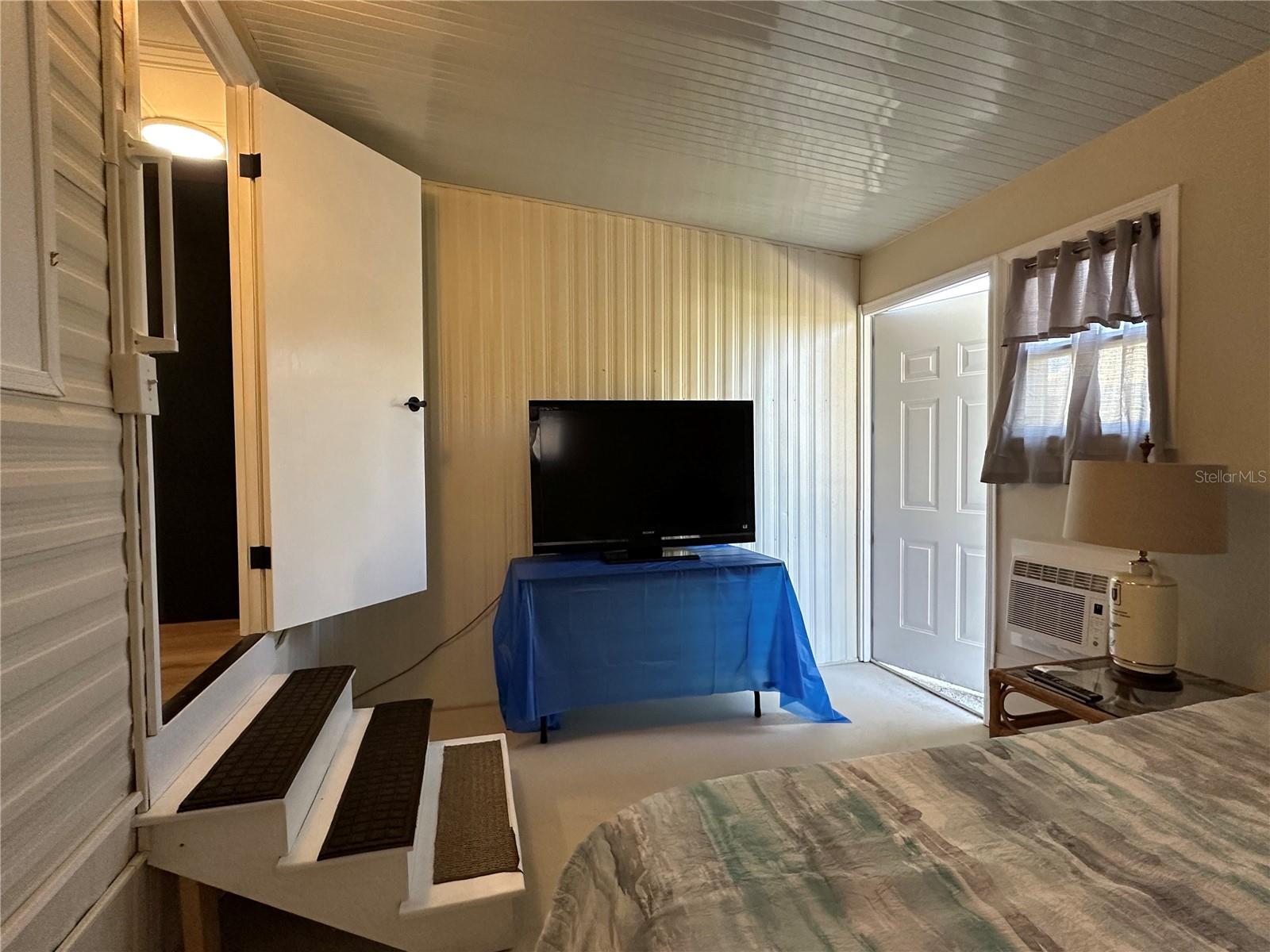 C7514884 Property Photo