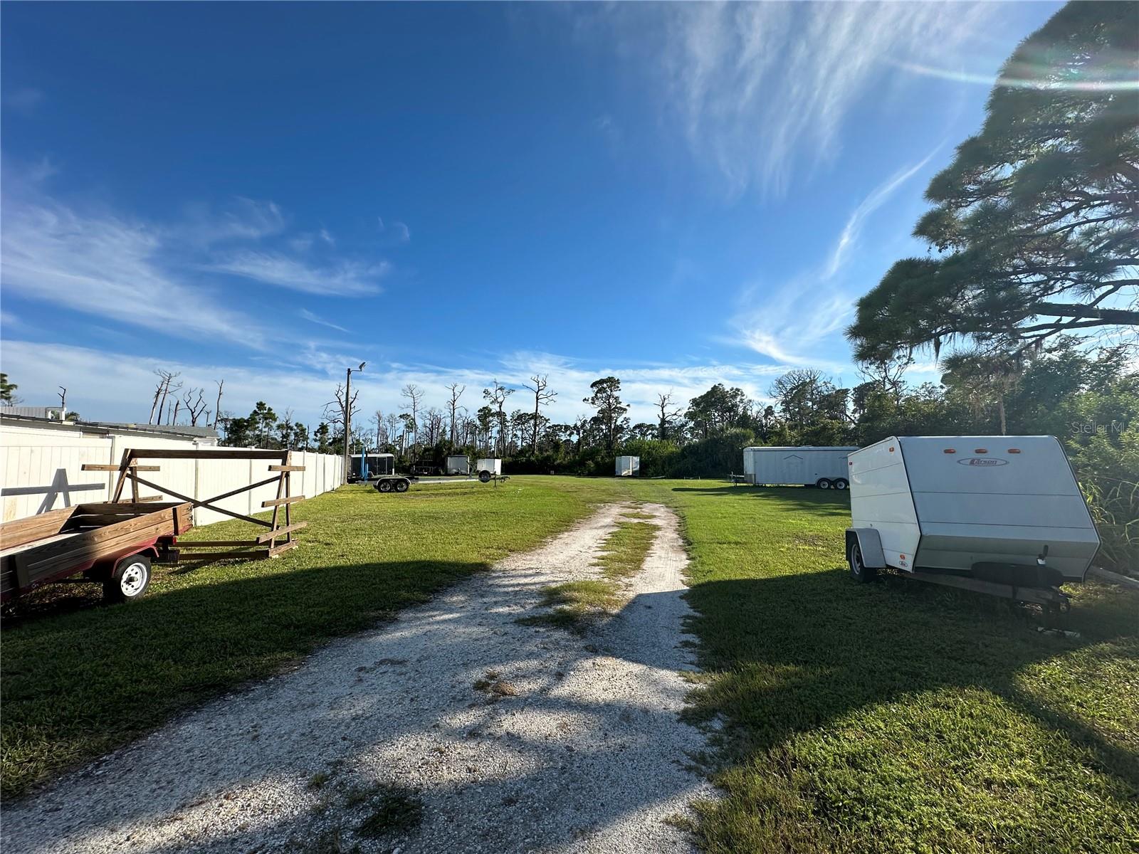 C7514884 Property Photo