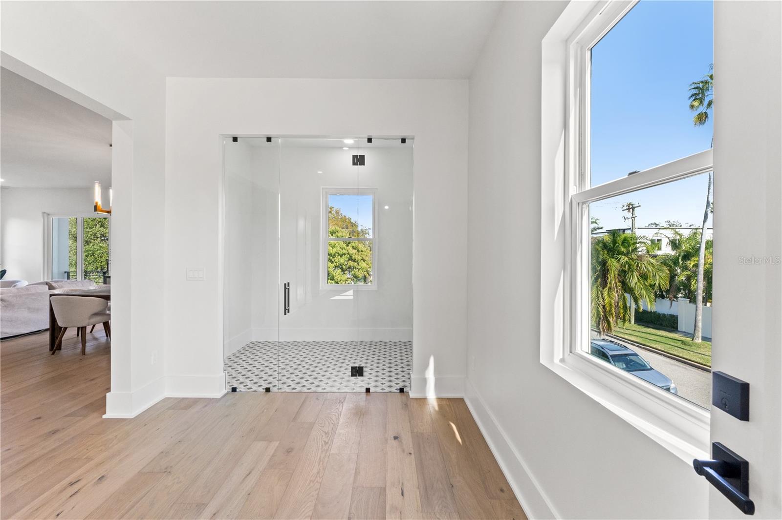 531 DANUBE AVE, TAMPA, FL, 33606