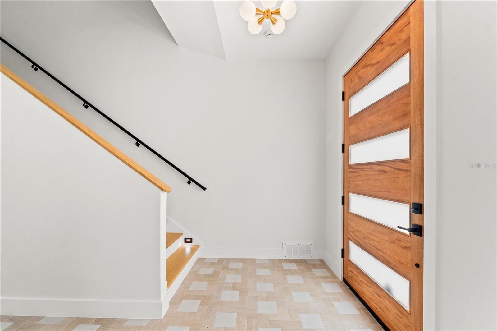 531 DANUBE AVE, TAMPA, FL, 33606