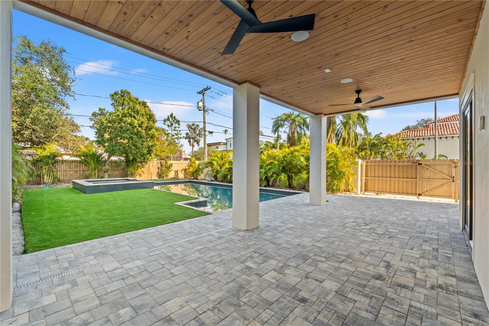 531 DANUBE AVE, TAMPA, FL, 33606