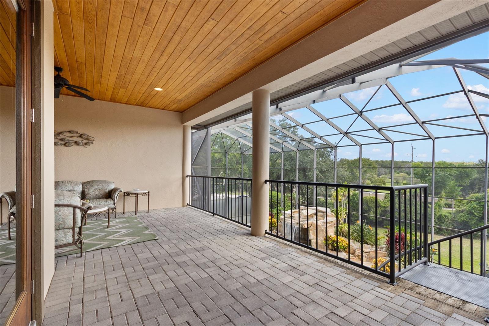 TB8428028 Property Photo