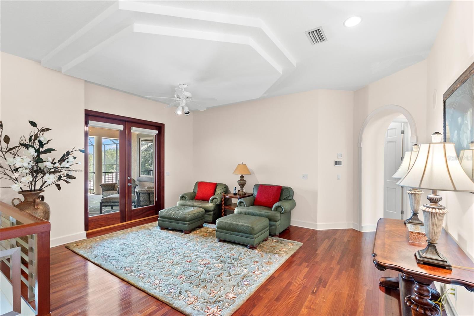 TB8428028 Property Photo