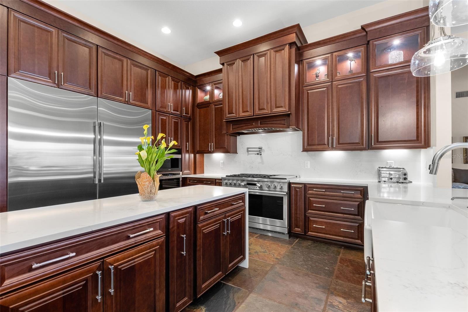 TB8428028 Property Photo