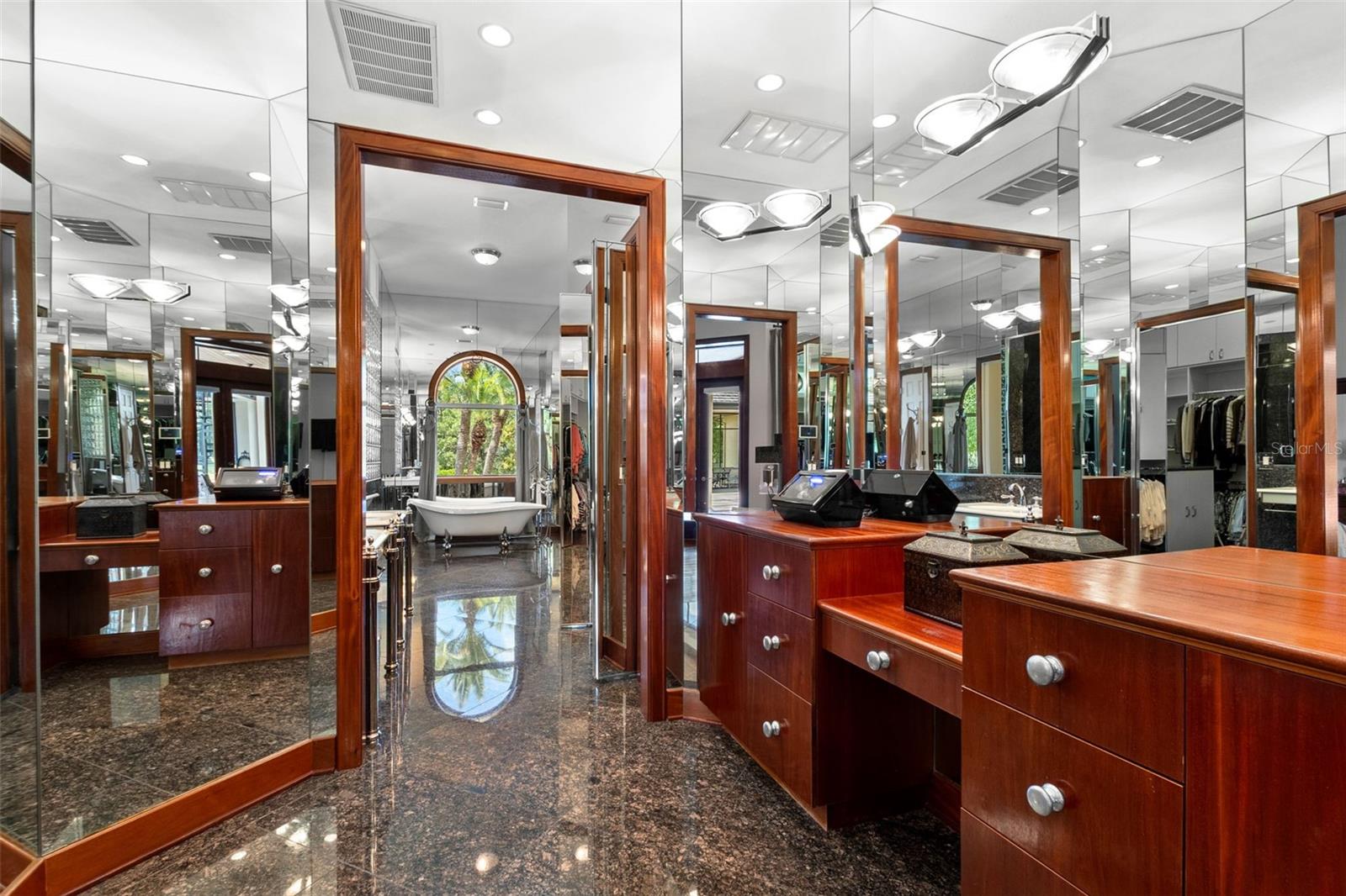 TB8428028 Property Photo