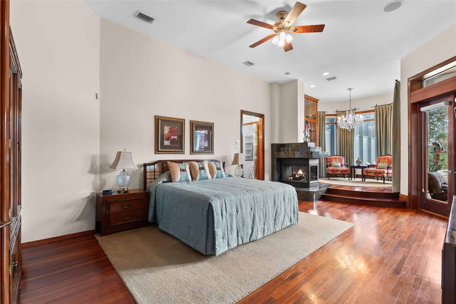 TB8428028 Property Photo