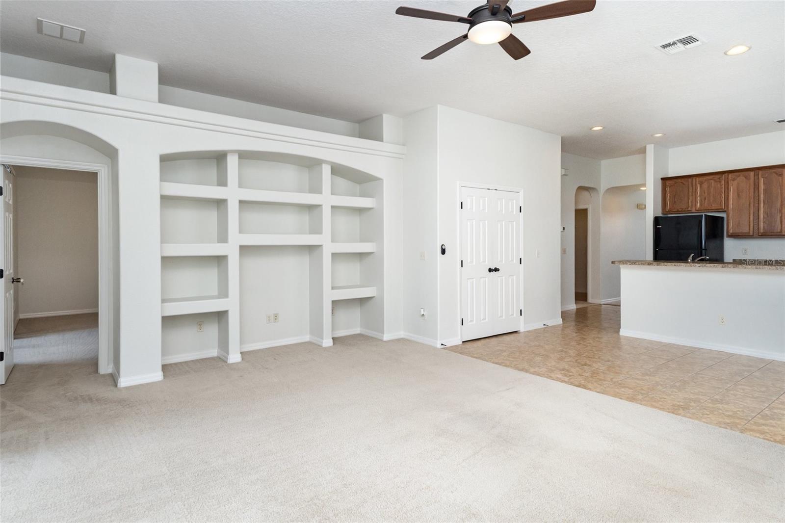 937 BRIDGEFORD CROSSING BLVD, DAVENPORT, FL, 33837